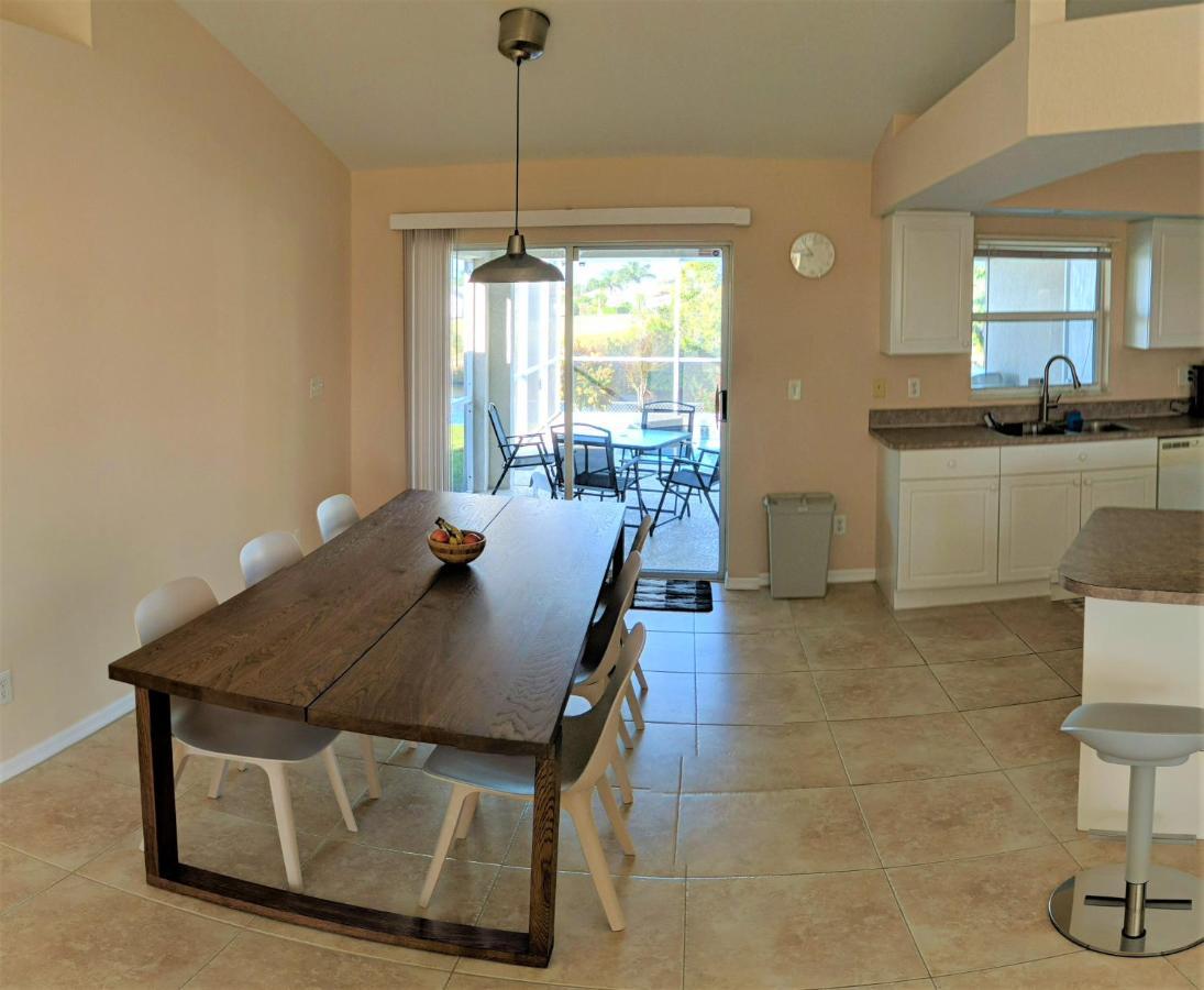 Villa Luhna 3 Bed / 2 Bath Canalfront Heated Pool Cabo Coral Exterior foto